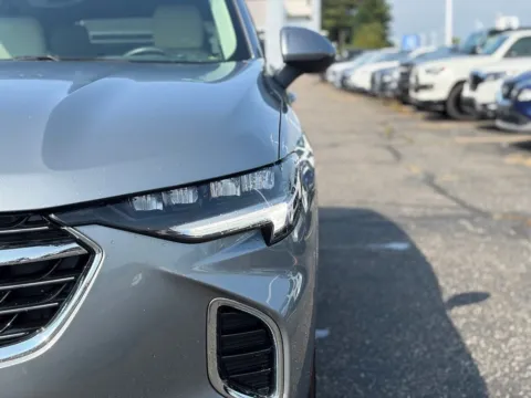 More photos of 2023 Buick Envision Preferred at Zeigler BMW of Kalamazoo, MI