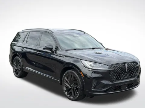 Photos of 2025 Lincoln Aviator Black Label for sale in Kalamazoo, MI at Zeigler BMW of Kalamazoo