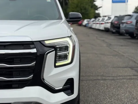 More photos of 2025 GMC Terrain Elevation at Zeigler BMW of Kalamazoo, MI