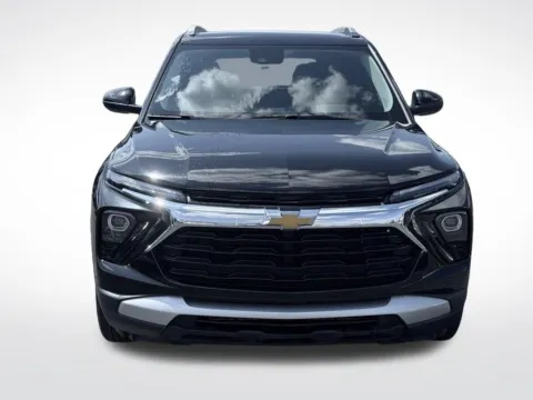 Photos of 2025 Chevrolet TrailBlazer LT for sale in Kalamazoo, MI at Zeigler BMW of Kalamazoo