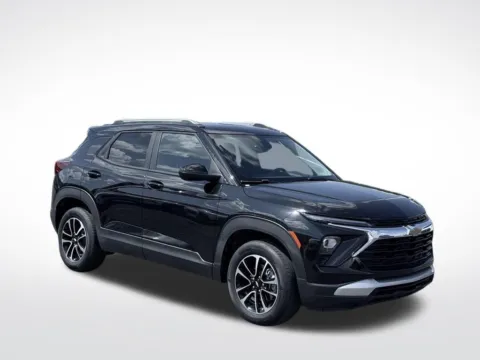 More photos of 2025 Chevrolet TrailBlazer LT at Zeigler BMW of Kalamazoo, MI