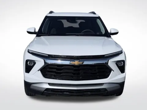 Photos of 2025 Chevrolet TrailBlazer LT for sale in Kalamazoo, MI at Zeigler BMW of Kalamazoo