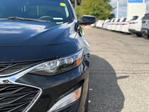 More photos of 2024 Chevrolet Malibu RS at Zeigler BMW of Kalamazoo, MI