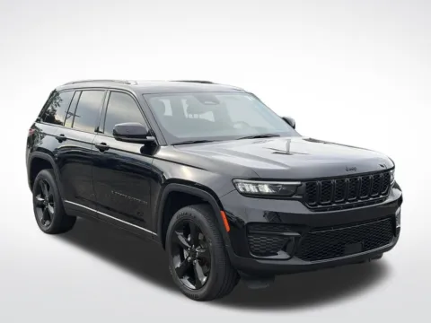 Photos of 2023 Jeep Grand Cherokee Altitude X for sale in Kalamazoo, MI at Zeigler BMW of Kalamazoo