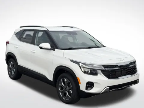 Photos of 2024 Kia Seltos S for sale in Kalamazoo, MI at Zeigler BMW of Kalamazoo