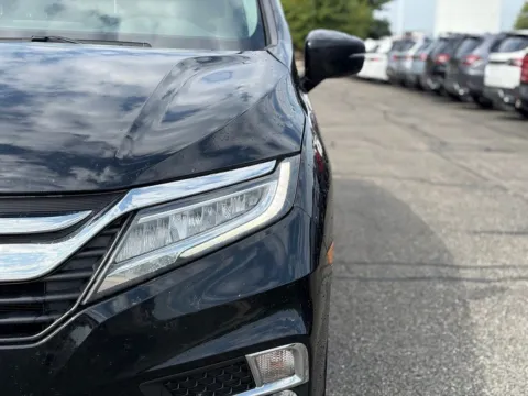 More photos of 2019 Honda Odyssey Elite at Zeigler BMW of Kalamazoo, MI