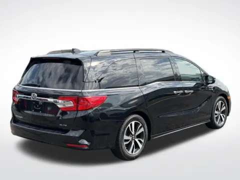 More photos of 2019 Honda Odyssey Elite at Zeigler BMW of Kalamazoo, MI