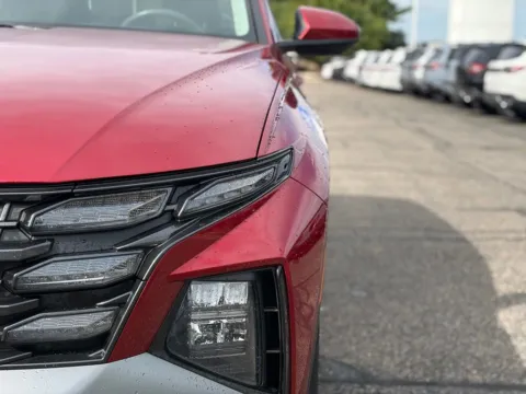 More photos of 2025 Hyundai Tucson SEL at Zeigler BMW of Kalamazoo, MI
