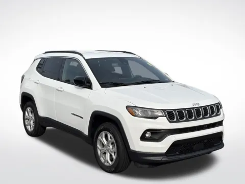 Photos of 2024 Jeep Compass Latitude for sale in Kalamazoo, MI at Zeigler BMW of Kalamazoo