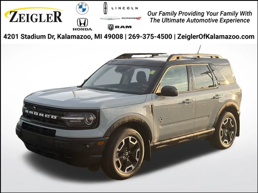 Gray 2023 Ford Bronco Sport Outer Banks for sale in Kalamazoo, MI