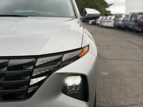 More photos of 2024 Hyundai Tucson SEL at Zeigler BMW of Kalamazoo, MI