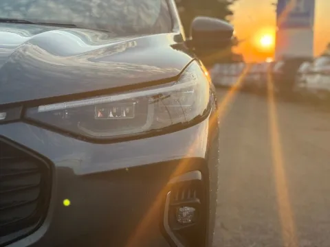 More photos of 2023 Ford Escape Platinum at Zeigler BMW of Kalamazoo, MI