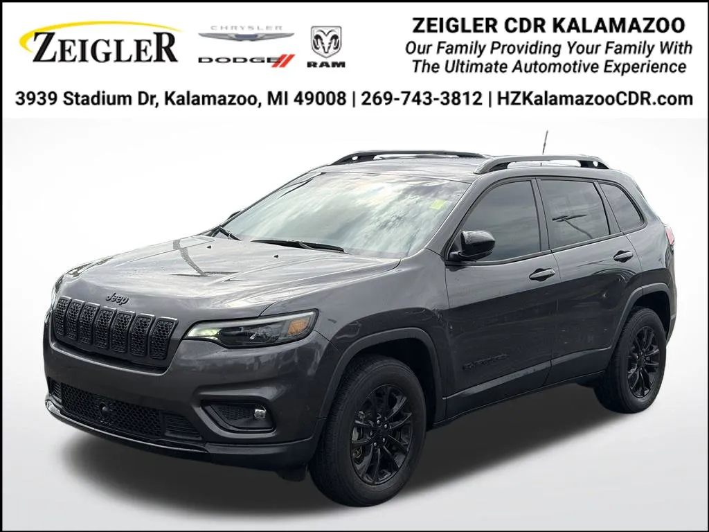 2023 Jeep Cherokee Altitude for sale in Kalamazoo, MI