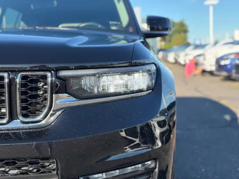 More photos of 2023 Jeep Grand Cherokee L Limited at Zeigler BMW of Kalamazoo, MI