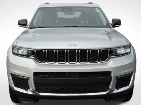 More photos of 2023 Jeep Grand Cherokee L Limited at Zeigler BMW of Kalamazoo, MI