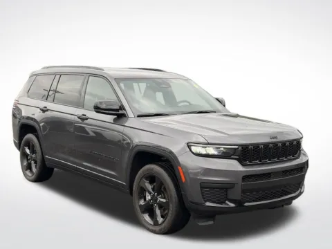 Another view of 2023 Jeep Grand Cherokee L Altitude X for sale in Kalamazoo, MI at Zeigler BMW of Kalamazoo