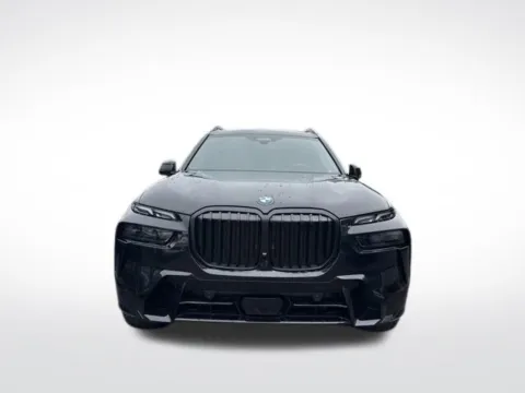 Photos of 2026 BMW X7 xDrive40i for sale in Kalamazoo, MI at Zeigler BMW of Kalamazoo