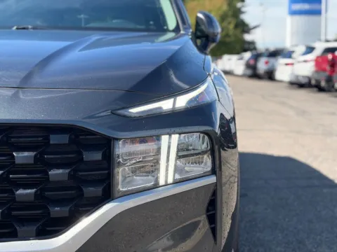 More photos of 2023 Hyundai Santa Fe SEL at Zeigler BMW of Kalamazoo, MI
