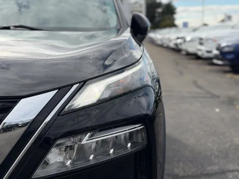 More photos of 2023 Nissan Rogue SV at Zeigler BMW of Kalamazoo, MI