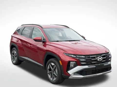 Photos of 2025 Hyundai Tucson SEL for sale in Kalamazoo, MI at Zeigler BMW of Kalamazoo