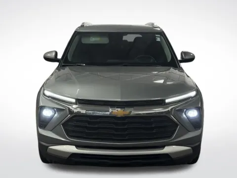 Another view of 2024 Chevrolet TrailBlazer LT for sale in Kalamazoo, MI at Zeigler BMW of Kalamazoo