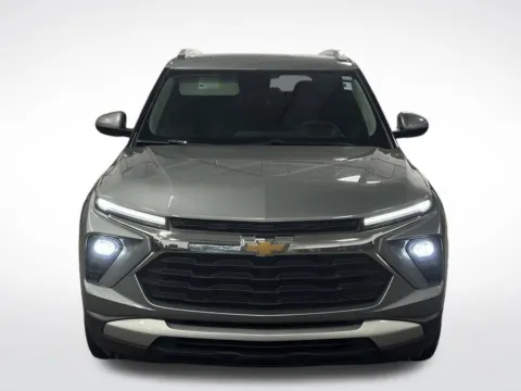Another view of 2024 Chevrolet TrailBlazer LT for sale in Kalamazoo, MI at Zeigler BMW of Kalamazoo