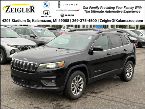 Black 2022 Jeep Cherokee Latitude Lux for sale in Kalamazoo, MI