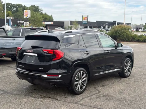 More photos of 2020 GMC Terrain Denali at Zeigler BMW of Kalamazoo, MI