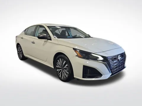 Another view of 2025 Nissan Altima 2.5 SV for sale in Kalamazoo, MI at Zeigler BMW of Kalamazoo