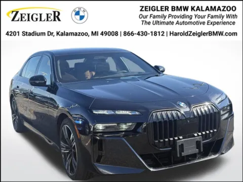 Black 2024 BMW 7 Series 760i xDrive for sale in Kalamazoo, MI