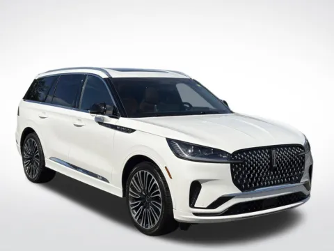 Photos of 2025 Lincoln Aviator Black Label for sale in Kalamazoo, MI at Zeigler BMW of Kalamazoo