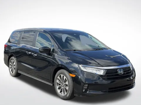 Photos of 2024 Honda Odyssey EX-L for sale in Kalamazoo, MI at Zeigler BMW of Kalamazoo
