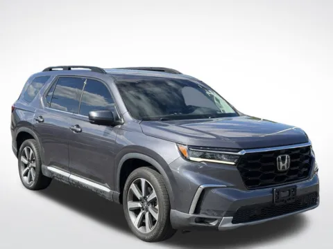 Photos of 2023 Honda Pilot Elite for sale in Kalamazoo, MI at Zeigler BMW of Kalamazoo