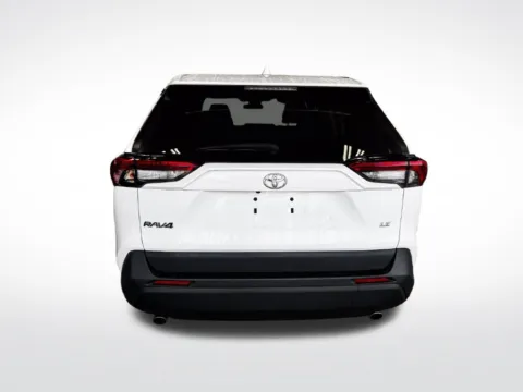 More photos of 2022 Toyota RAV4 LE at Zeigler BMW of Kalamazoo, MI