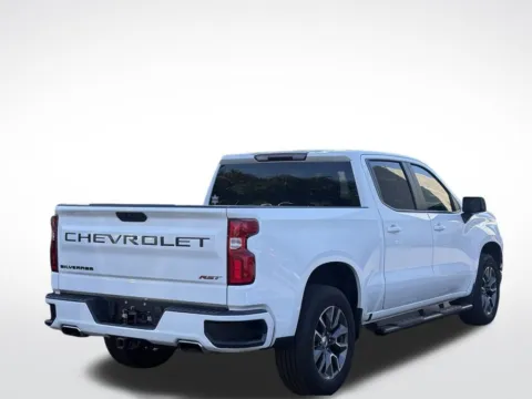 More photos of 2021 Chevrolet Silverado 1500 RST at Zeigler BMW of Kalamazoo, MI