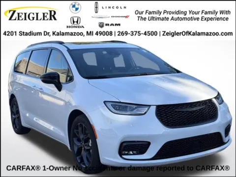 White 2026 Chrysler Pacifica Limited for sale in Kalamazoo, MI