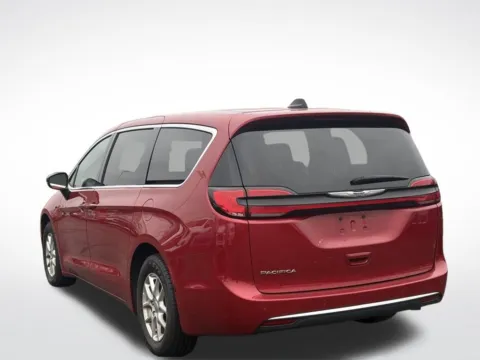 Another view of 2025 Chrysler Pacifica Select for sale in Kalamazoo, MI at Zeigler BMW of Kalamazoo