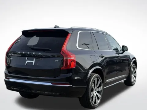 More photos of 2023 Volvo XC90 Ultimate at Zeigler BMW of Kalamazoo, MI