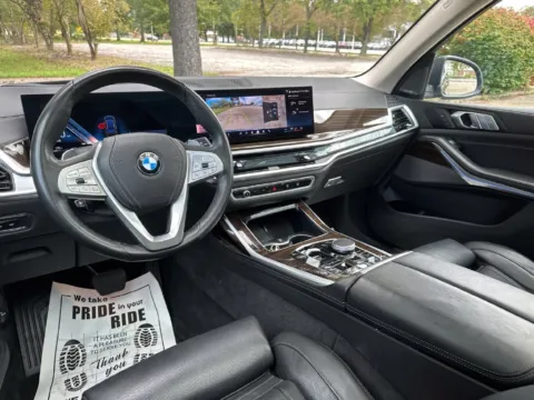 Another view of 2026 BMW X7 xDrive40i for sale in Kalamazoo, MI at Zeigler BMW of Kalamazoo
