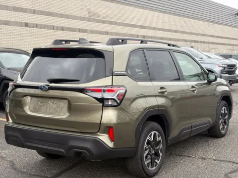 More photos of 2025 Subaru Forester Premium at Zeigler BMW of Kalamazoo, MI