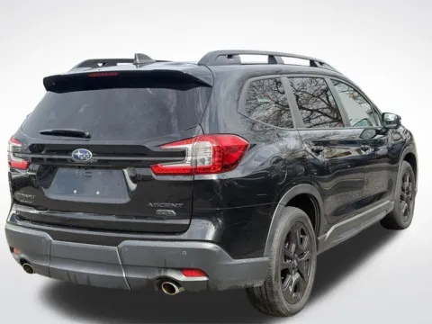 More photos of 2023 Subaru Ascent Onyx Edition at Zeigler BMW of Kalamazoo, MI