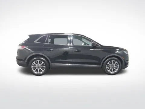 More photos of 2022 Lincoln Nautilus Reserve at Zeigler BMW of Kalamazoo, MI