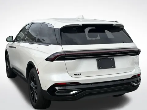 Another view of 2024 Lincoln Nautilus Premiere for sale in Kalamazoo, MI at Zeigler BMW of Kalamazoo