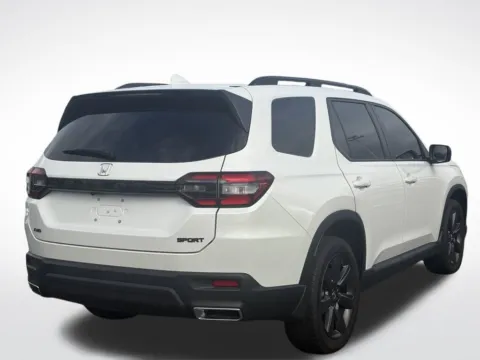 More photos of 2025 Honda Pilot Sport at Zeigler BMW of Kalamazoo, MI