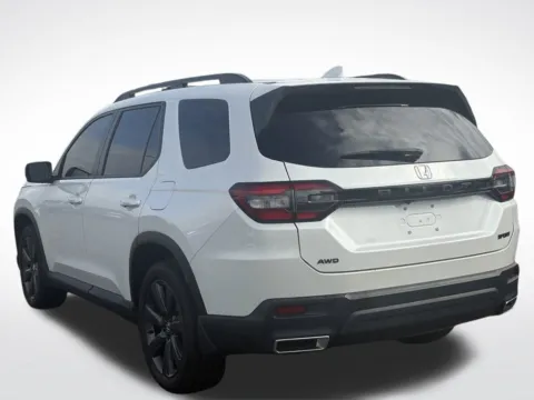 Another view of 2025 Honda Pilot Sport for sale in Kalamazoo, MI at Zeigler BMW of Kalamazoo