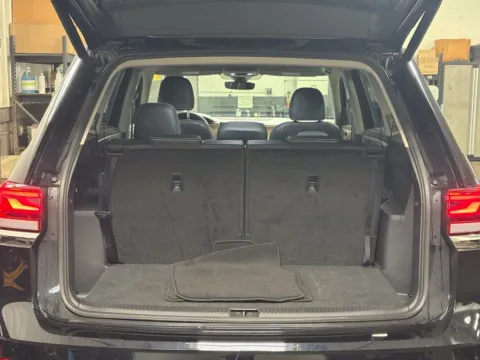 More photos of 2025 Volkswagen Atlas 2.0T SE w/Technology at Zeigler BMW of Kalamazoo, MI