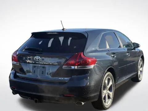 More photos of 2013 Toyota Venza XLE at Zeigler BMW of Kalamazoo, MI