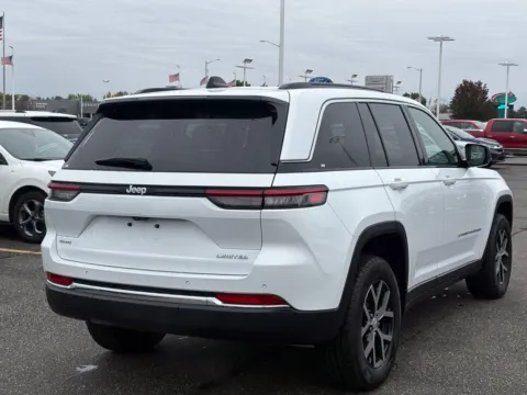 More photos of 2025 Jeep Grand Cherokee Limited at Zeigler BMW of Kalamazoo, MI