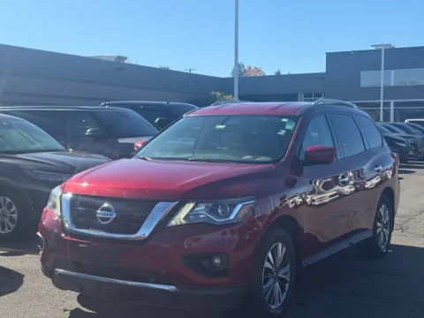 Photos of 2018 Nissan Pathfinder SL for sale in Kalamazoo, MI at Zeigler BMW of Kalamazoo