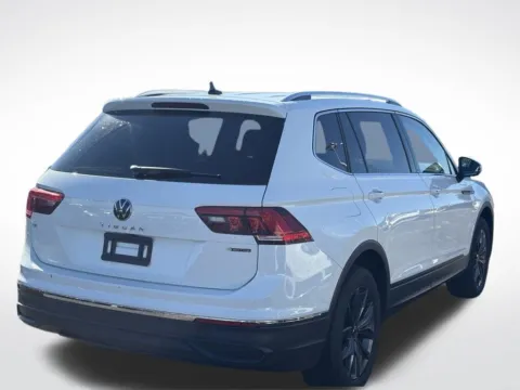 More photos of 2024 Volkswagen Tiguan 2.0T SE at Zeigler BMW of Kalamazoo, MI